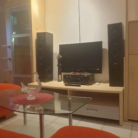 Sions Grosse Mit 3 Schlafzimmer, 2 Km Bis Zum Europapark Rust